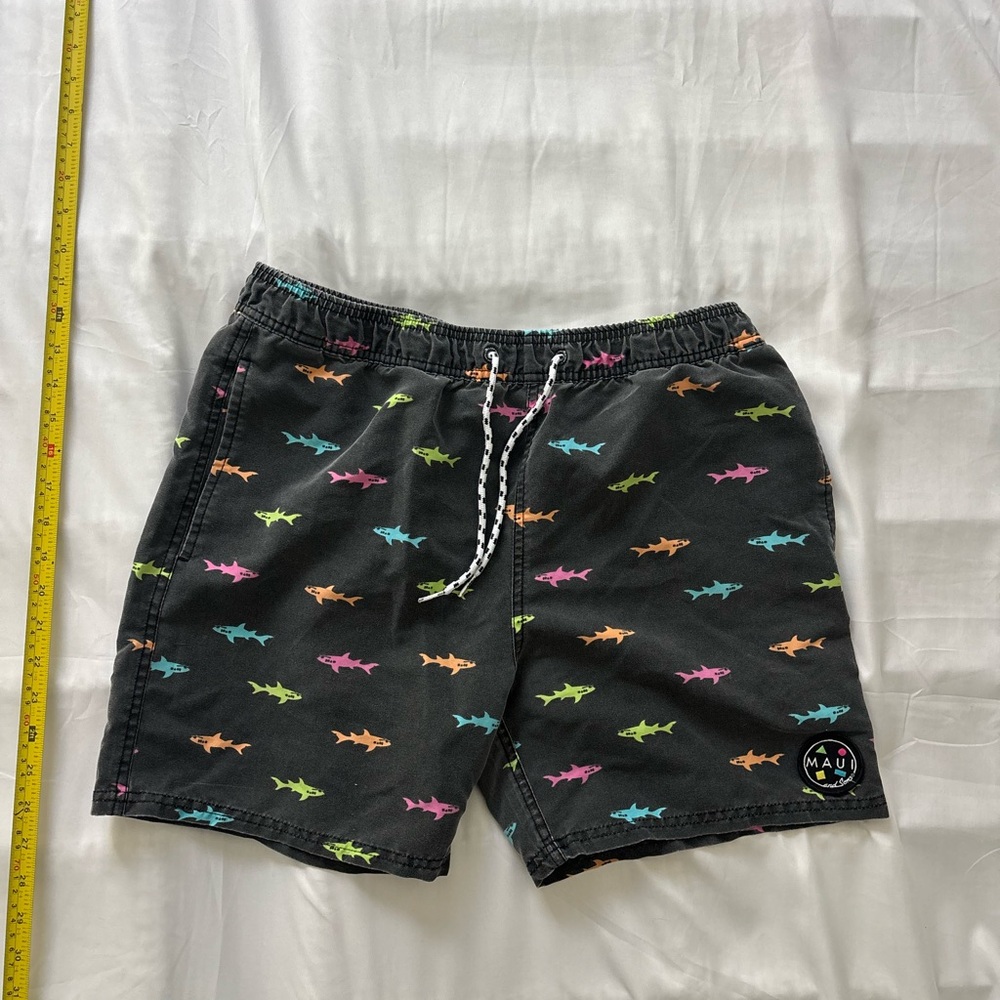 Maui and Sons Black Hybrid Shorts with Multicolor Shark Motif